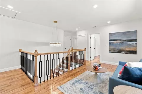 Entry Way - 515 Gaskill St, Woonsocket, RI 02895 photo 6 of 6