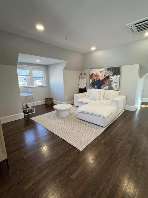 12 Magnolia St #3, Malden, MA 02148