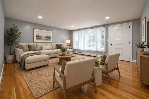 12 Melrose Ave, Dartmouth, MA 02747