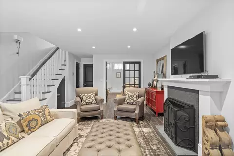 Living - 795 E 4th St, Boston, MA 02127 photo 6 of 6