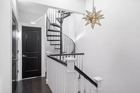 Entry Way - 795 E 4th St, Boston, MA 02127 photo 4 of 4