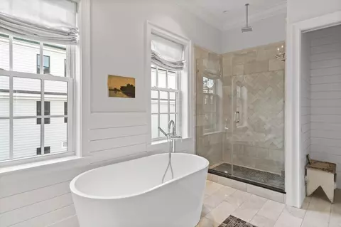 Bath - 795 E 4th St, Boston, MA 02127 photo 2 of 6