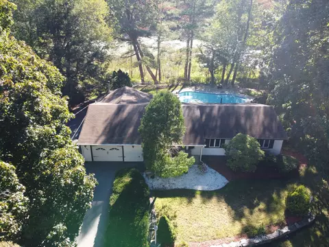 26 Janet Rd, Chelmsford, MA 01824
