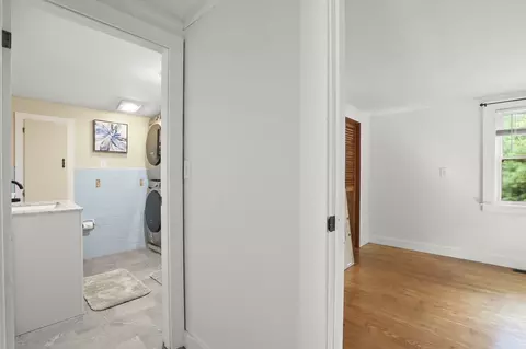 Entry Way - 200 Great Neck Rd, Wareham, MA 02571 photo 1 of 1