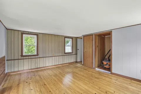 Bedroom - 200 Great Neck Rd, Wareham, MA 02571 photo 9 of 12