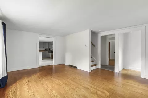Living - 200 Great Neck Rd, Wareham, MA 02571 photo 4 of 5
