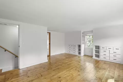 Bedroom - 200 Great Neck Rd, Wareham, MA 02571 photo 6 of 12