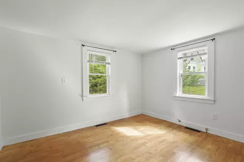 Bedroom - 200 Great Neck Rd, Wareham, MA 02571 photo 1 of 12