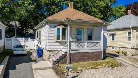 57 Mary St, New Bedford, MA 02745