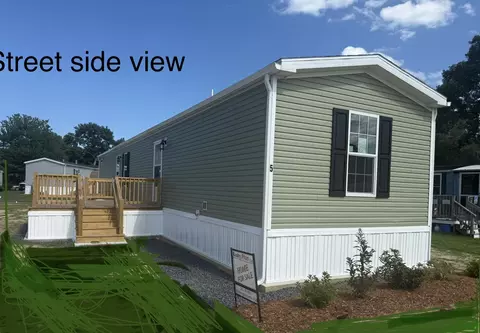 5 Lydia Dr, Plymouth, MA 02360