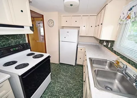 Kitchen - 8 Timber Ln, Wareham, MA 02576 photo 1 of 2
