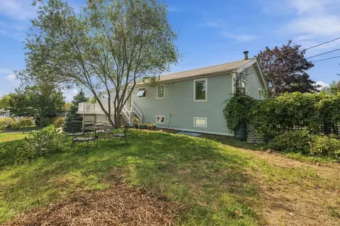 Exterior - 13 High Popples Rd, Gloucester, MA 01930 photo 8 of 10