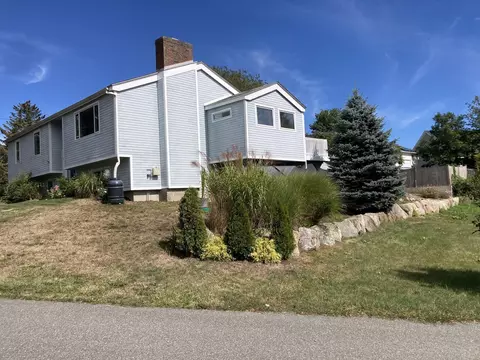 Exterior - 13 High Popples Rd, Gloucester, MA 01930 photo 9 of 10