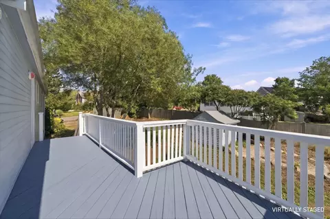 Exterior - 13 High Popples Rd, Gloucester, MA 01930 photo 5 of 10