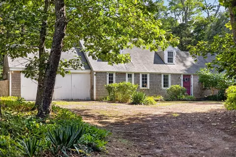7 Carmen Ln, Orleans, MA 02653