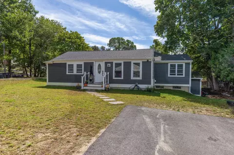 11 Madlyn St, Plymouth, MA 02360