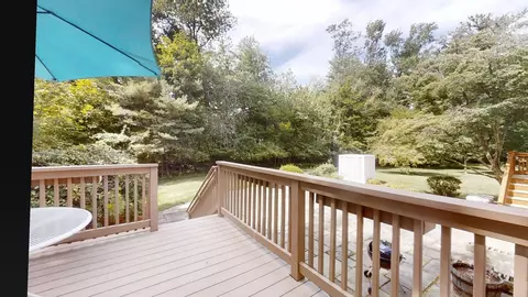 Exterior - 6 Phalen St, Acton, MA 01720 photo 5 of 5