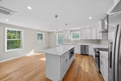 Kitchen - 17 Crosby St #B, Webster, MA 01570 photo 3 of 3