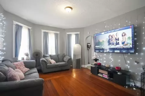 Living - 50 Orange St, Springfield, MA 01108 photo 1 of 1
