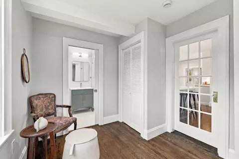 Entry Way - 74 Tedesco St, Marblehead, MA 01945 photo 4 of 6