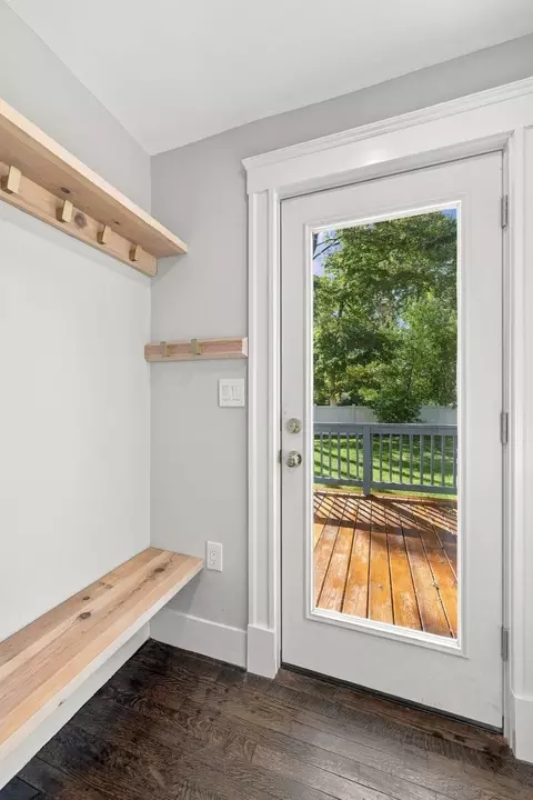 Entry Way - 74 Tedesco St, Marblehead, MA 01945 photo 6 of 6