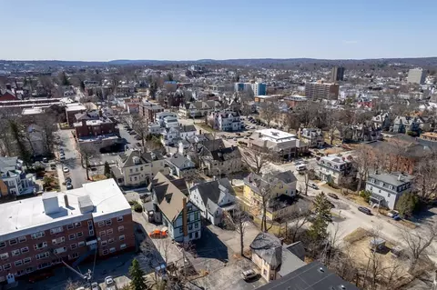 View/Area - 36 Cedar St, Worcester, MA 01609 photo 2 of 4