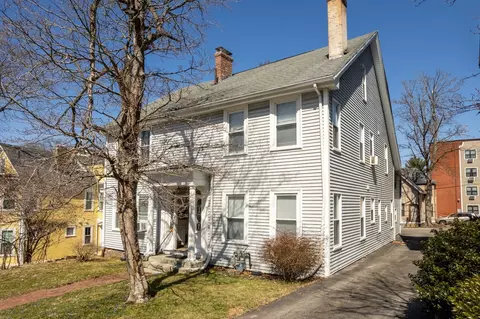 Exterior - 36 Cedar St, Worcester, MA 01609 photo 10 of 14