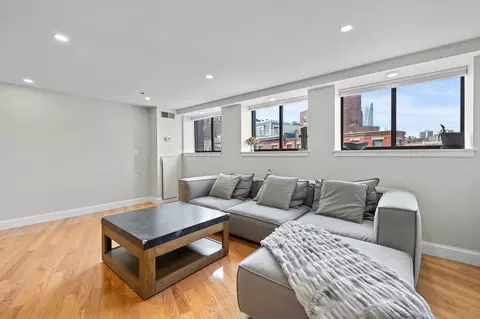 357 Commercial St #320, Boston, MA 02109