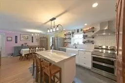 54 Nahant St # R, Lynn, MA 01902