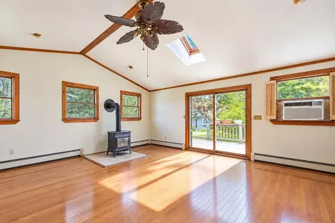 Living - 9 Reservation Rd, Fairhaven, MA 02719 photo 1 of 7