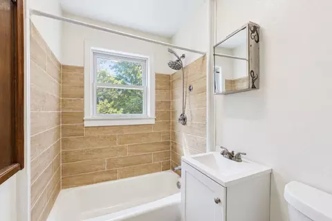 Bath - 9 Reservation Rd, Fairhaven, MA 02719 photo 2 of 2