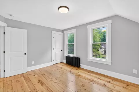 Bedroom - 148 Center St, Ashburnham, MA 01430 photo 8 of 10