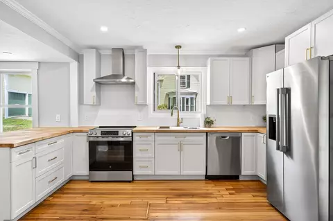 Kitchen - 148 Center St, Ashburnham, MA 01430 photo 3 of 3
