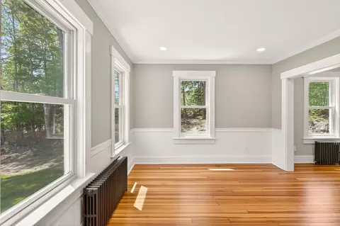 Living - 148 Center St, Ashburnham, MA 01430 photo 3 of 5