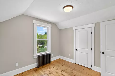 Bedroom - 148 Center St, Ashburnham, MA 01430 photo 6 of 10