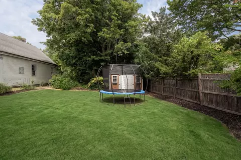 Exterior - 217 North St, Hingham, MA 02043 photo 6 of 8