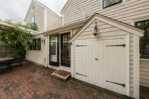 Exterior - 217 North St, Hingham, MA 02043 photo 2 of 8