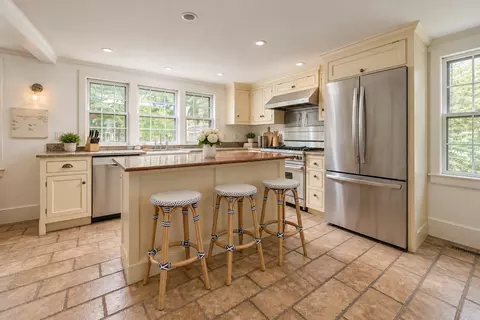 Kitchen - 217 North St, Hingham, MA 02043 photo 4 of 4