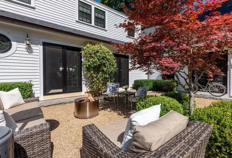 Exterior - 243 Cutler Rd, Hamilton, MA 01982 photo 4 of 11