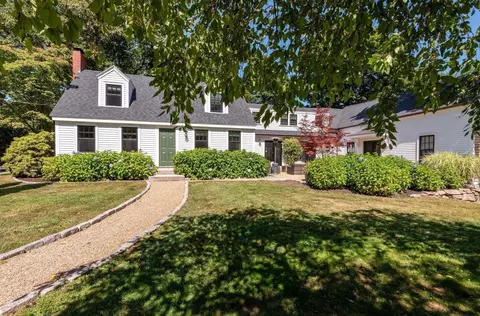 Exterior - 243 Cutler Rd, Hamilton, MA 01982 photo 3 of 11