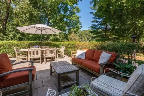 Exterior - 243 Cutler Rd, Hamilton, MA 01982 photo 8 of 11