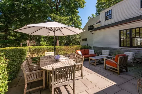Exterior - 243 Cutler Rd, Hamilton, MA 01982 photo 7 of 11