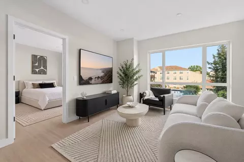 38 Old Colony Ave #202, Quincy, MA 02170