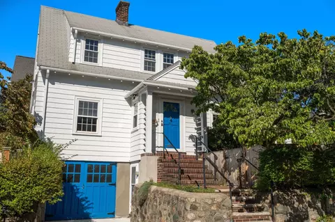 61 Tesla Ave, Medford, MA 02155