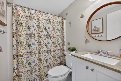 Bath - 61 Wright #105, Stoneham, MA 02180 photo 3 of 4