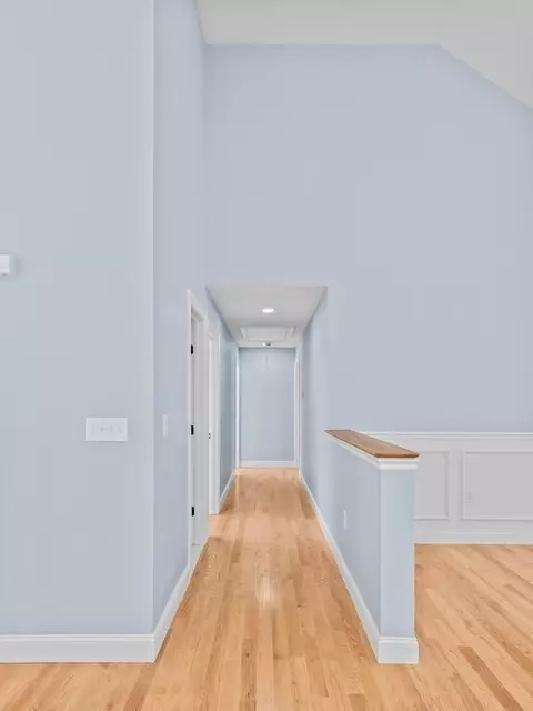Entry Way - 271 Harrington Way # A, Worcester, MA 01604 photo 1 of 5