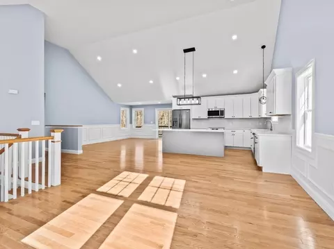 Living - 271 Harrington Way # A, Worcester, MA 01604 photo 4 of 6