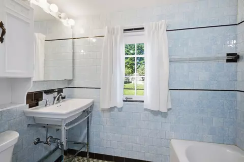 Bath - 35 Forest St, Stoneham, MA 02180 photo 1 of 3