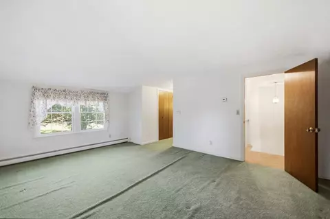 Bedroom - 35 Forest St, Stoneham, MA 02180 photo 9 of 9