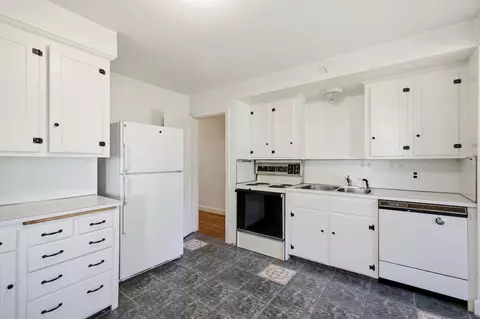 Kitchen - 35 Forest St, Stoneham, MA 02180 photo 5 of 7